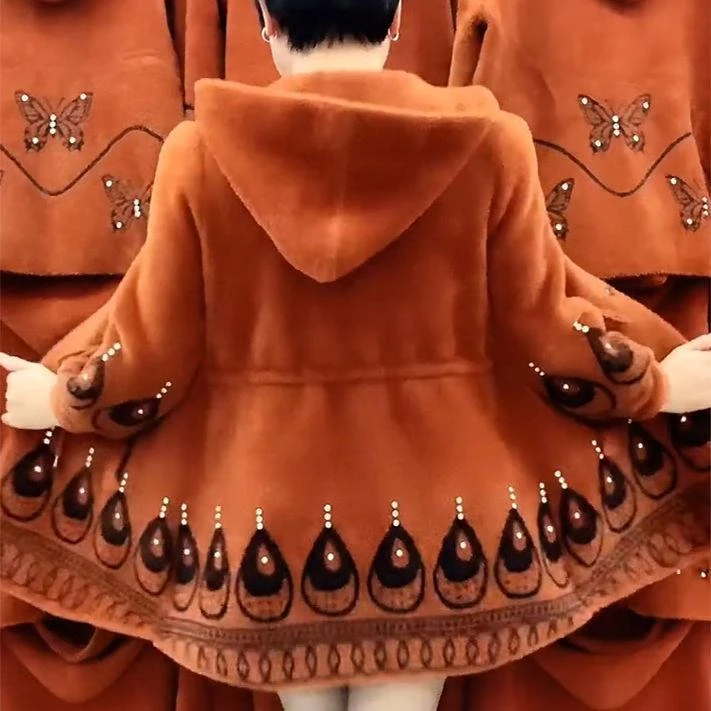 秋冬2024新款时尚外套女中长款韩版水貂绒长袖连帽妈妈风衣大衣潮