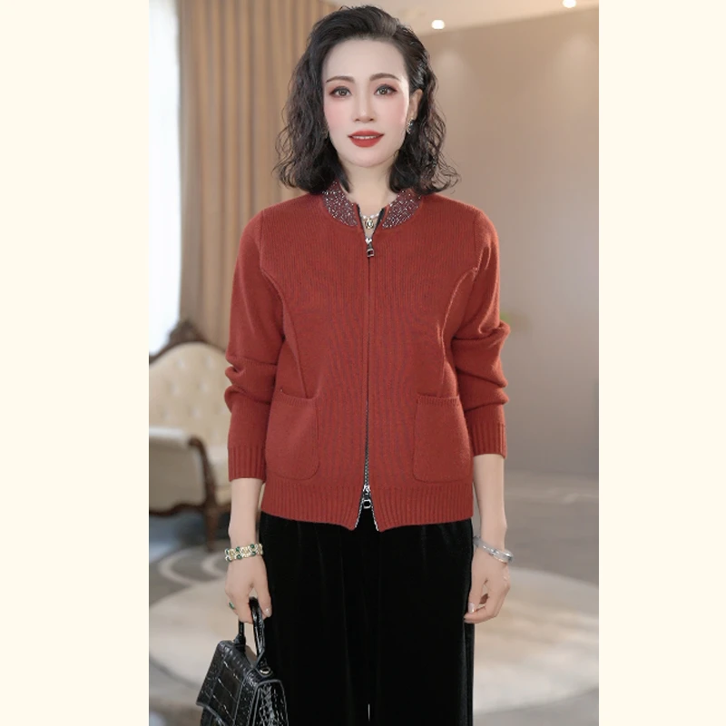 中年妈妈秋装针织上衣服2025新款洋气中老年女装高贵加厚毛衣外套