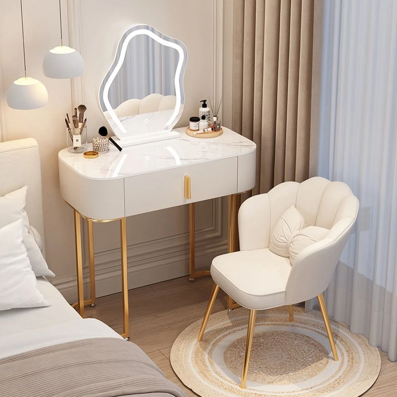 简约现代全实木梳妆台卧室化妆桌网红ins风新款2025化妆台小户型