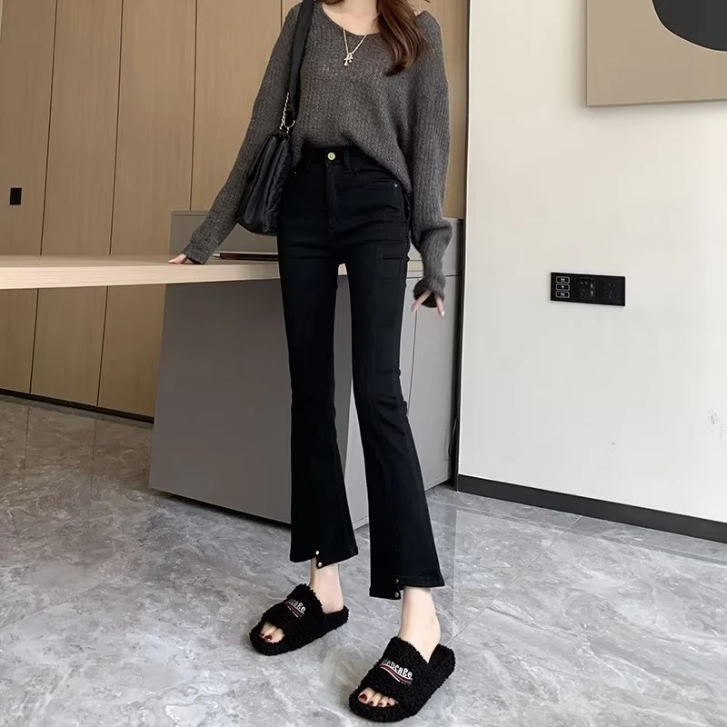 黑色高腰微喇牛仔裤女2022年秋季新款爆款设计感小众显瘦喇叭裤子