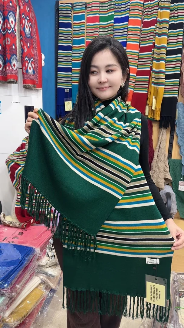 冬季民族风高档时尚围巾长方形气质百搭保暖