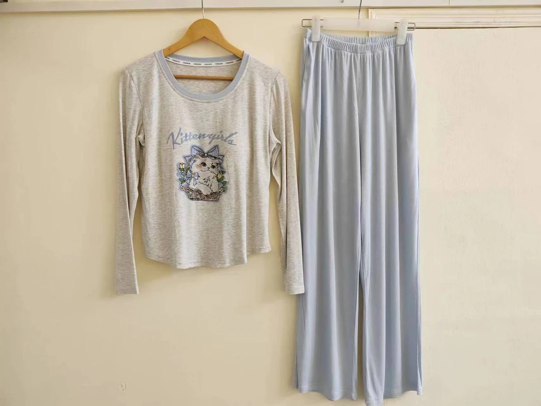 甜美纯欲风带胸垫睡衣女春秋莫代尔长袖套头猫咪可爱家居服可外穿