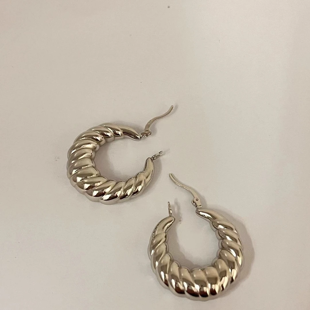 925银耳饰 E1460   简韩新款麻花耳扣白金色高品质定制非通货