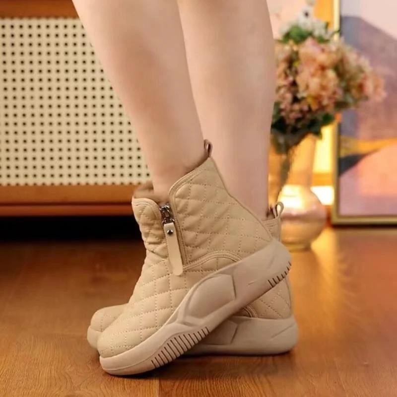 【专柜正品】2023秋冬新款女厚加绒加厚保暖烟筒短靴短筒大棉鞋zm67