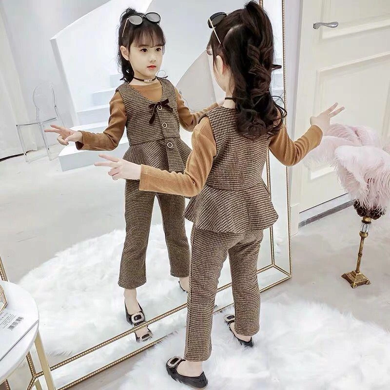 女童秋装春款新款女宝宝洋气马甲三件套韩版网红儿童时髦格子套装