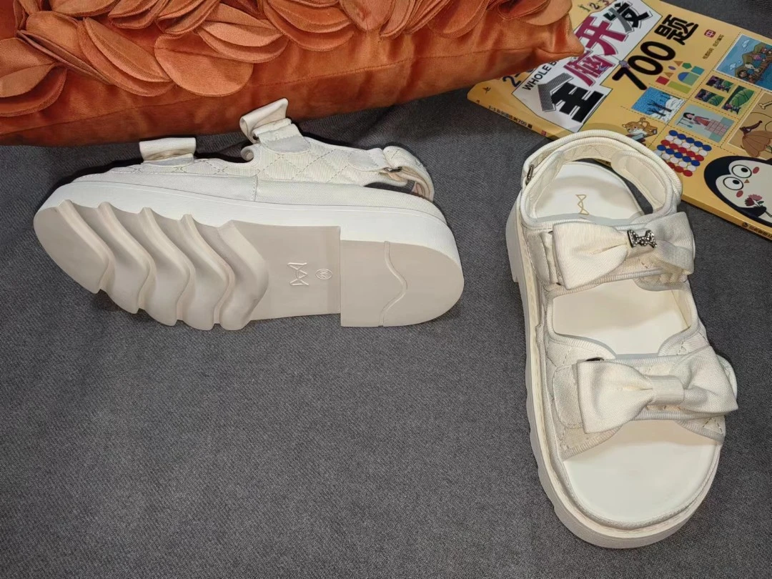 【钟意】X770白色绸缎凉鞋H50087