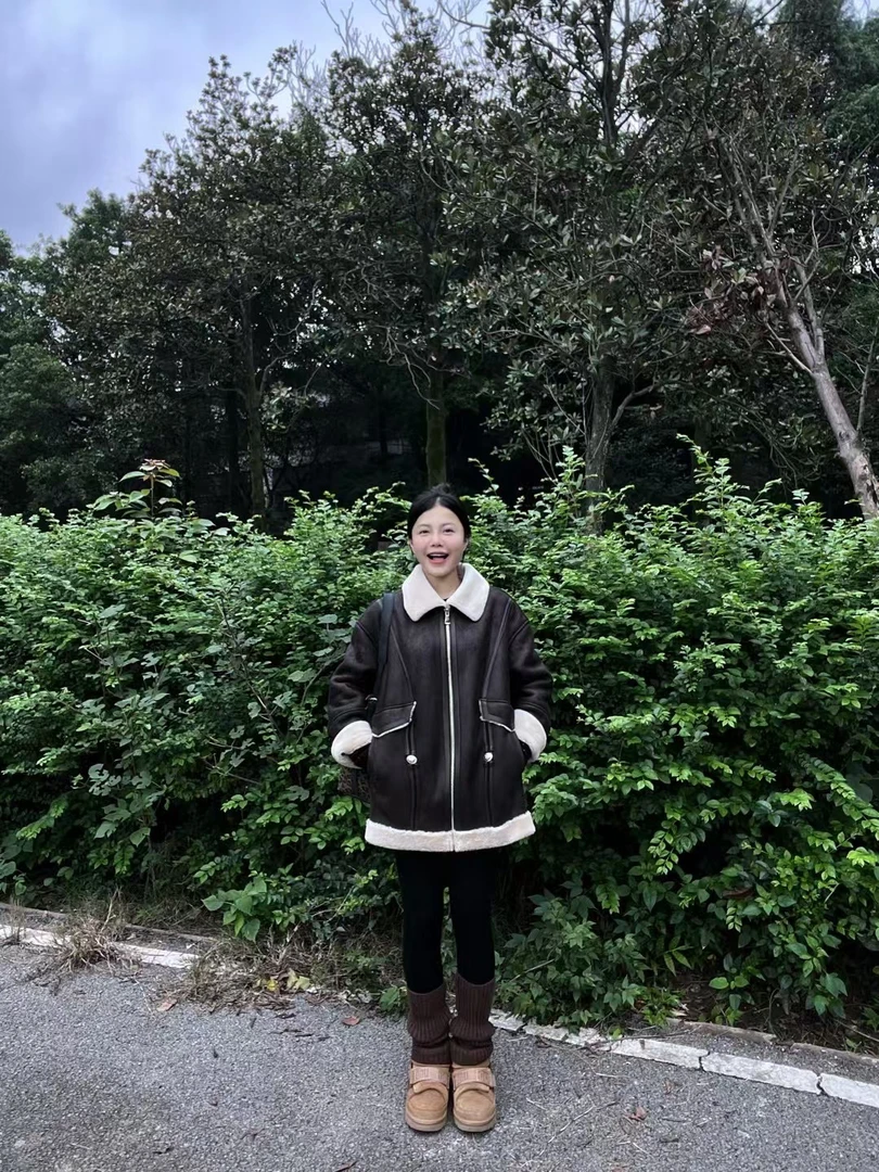 LIVELY·YAN俪妍羊羔毛外套