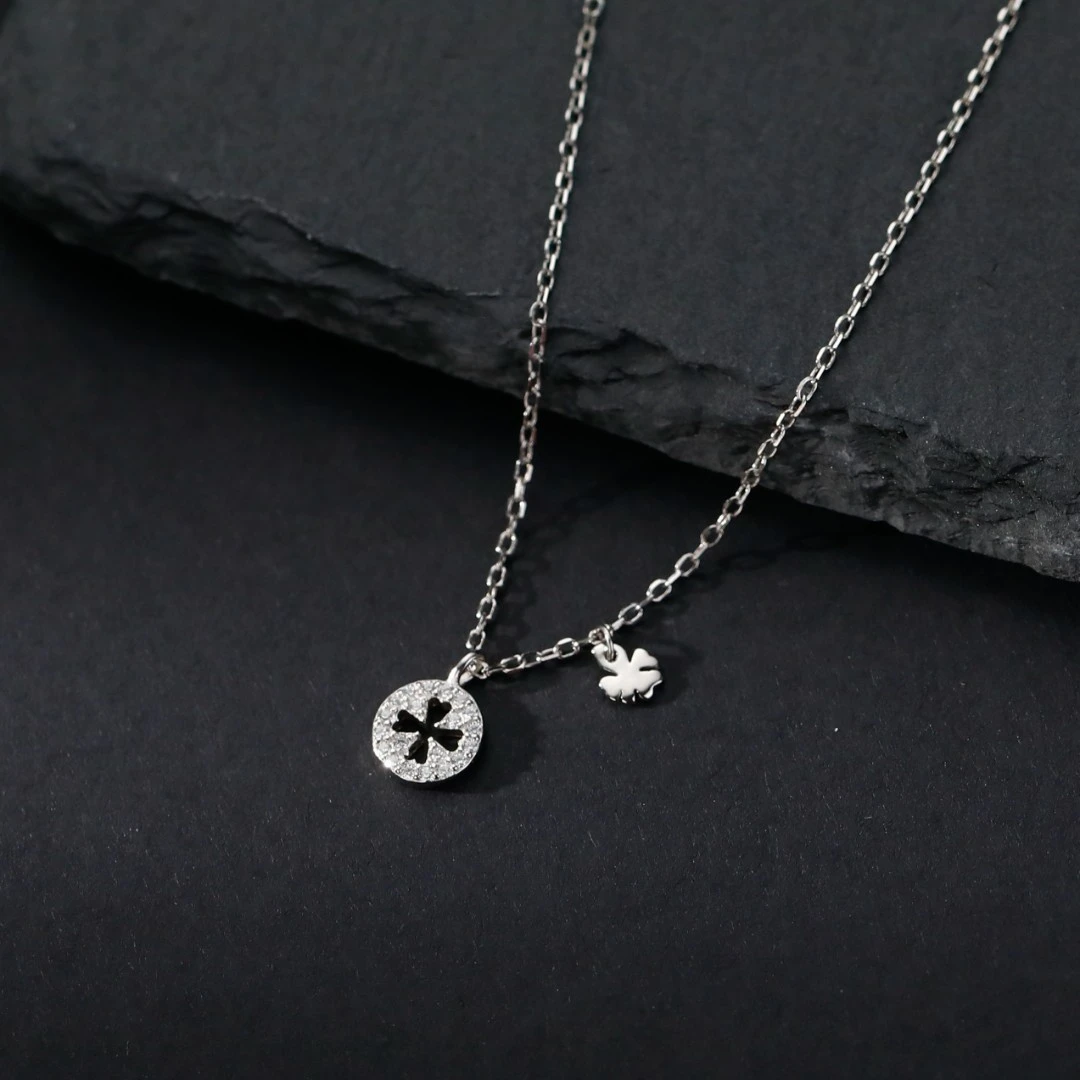 yinao/银奥 吊坠925银合成锆石 925纯银四叶草项链女夏气质锁骨链