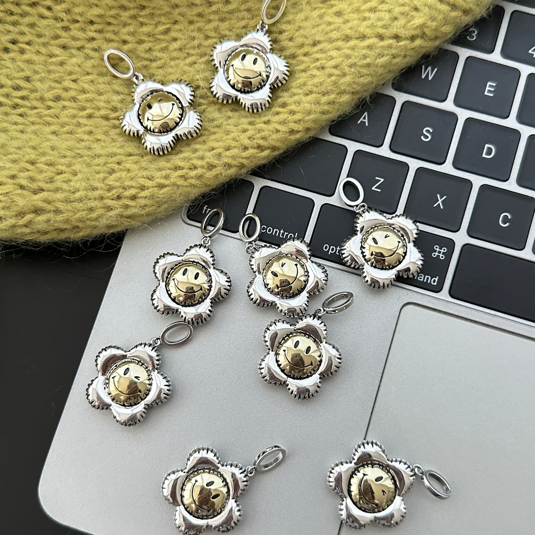 吊坠925银 ins风时尚简约百搭气质女太阳花笑脸吊坠 3698