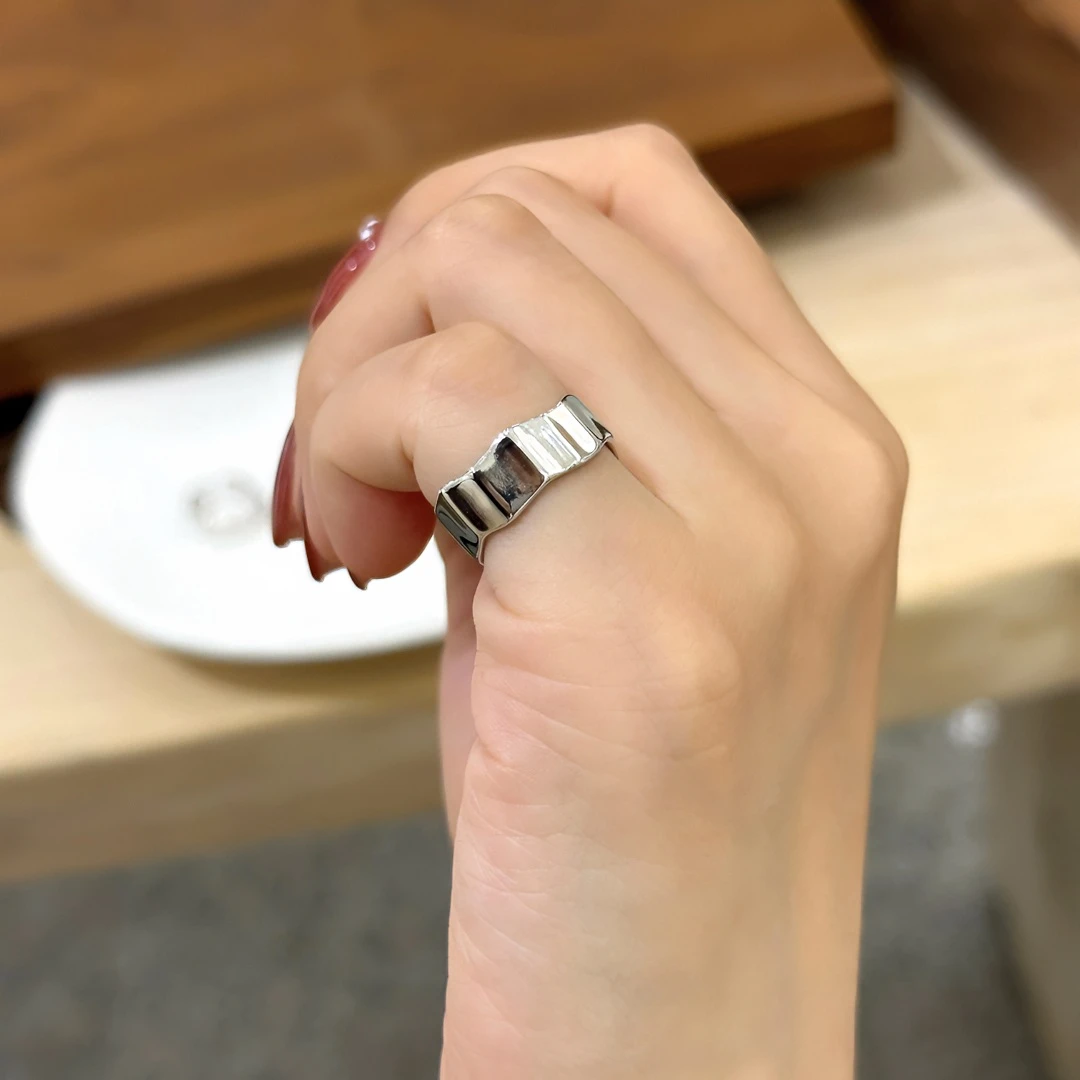 925银戒指 ins风简约冷淡风宽版时尚波浪开口戒指女尾戒 2262
