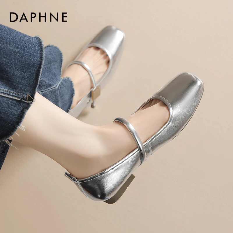 达芙妮银色平底单鞋女2024新款低跟凉鞋女夏季外穿真皮玛丽珍女鞋
