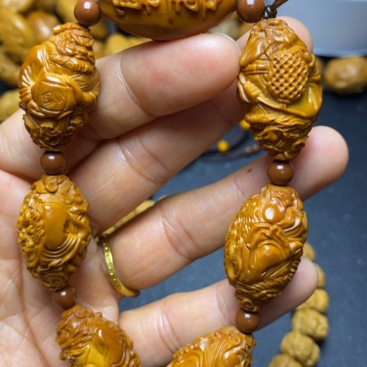 橄榄核核雕橄榄核