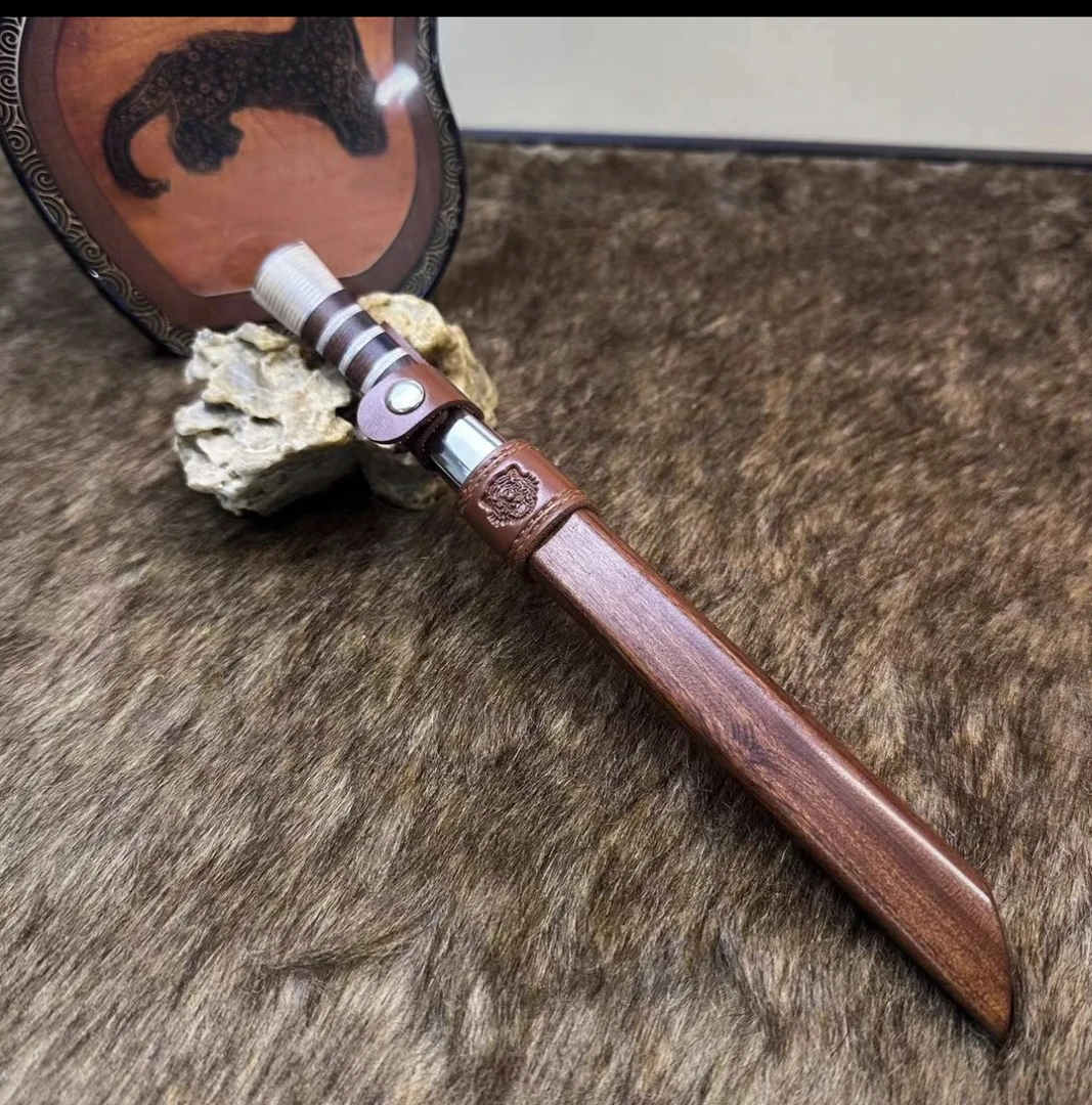 金钱豹多功能户外野营吃剔骨随身携带把玩水果刀