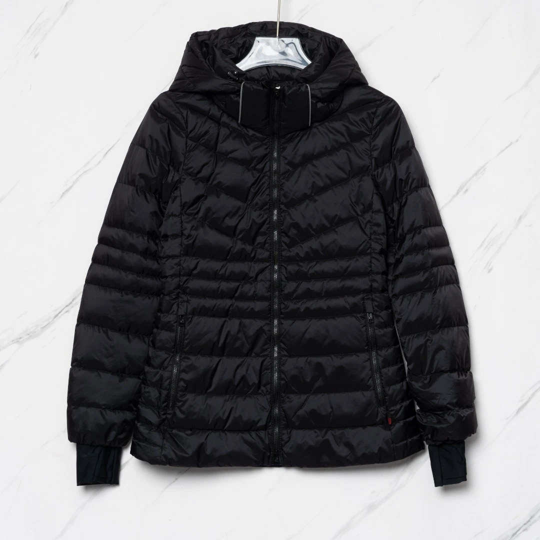 【瑞池女装】全新未使用/Woolrich女士连帽轻薄羽绒服/WHGU00006