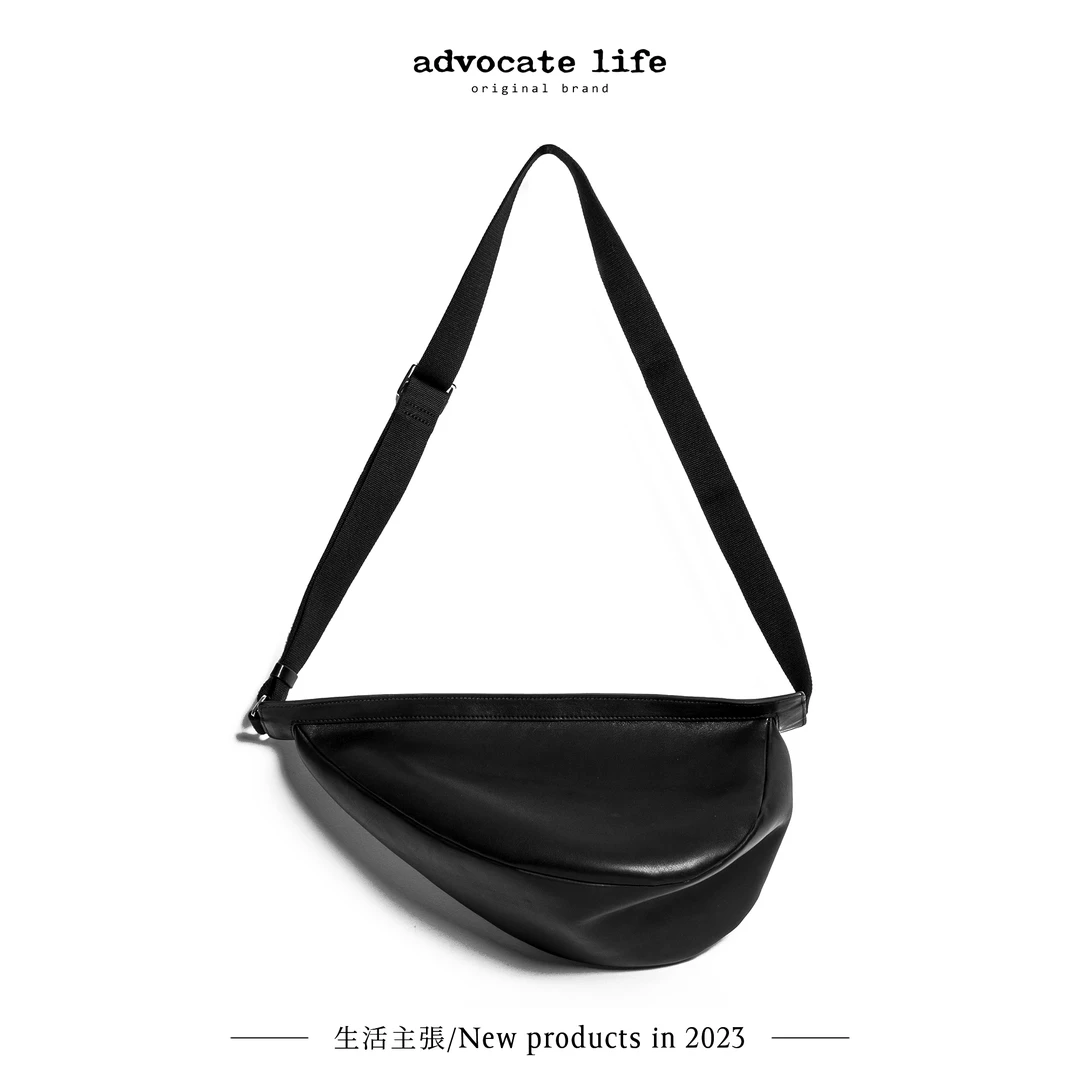 Advocatelife 2024新品百搭时尚斜挎包潮流黑色休闲肩包 GQ304326