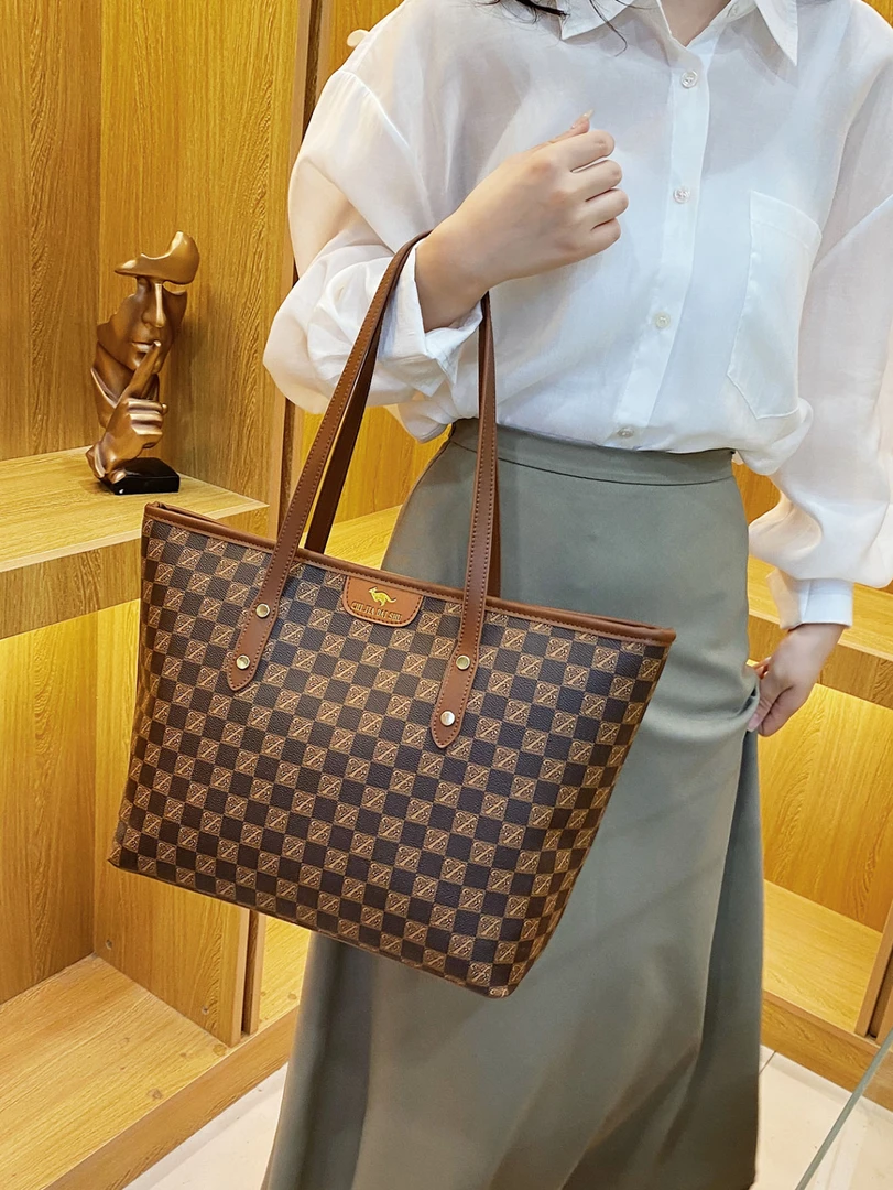 新款轻奢时尚休闲百搭托特包印花单肩包包大容量包包潮流通勤大包