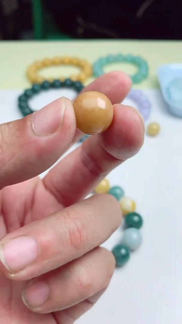 【闪购商品】翡翠颈饰未镶嵌7