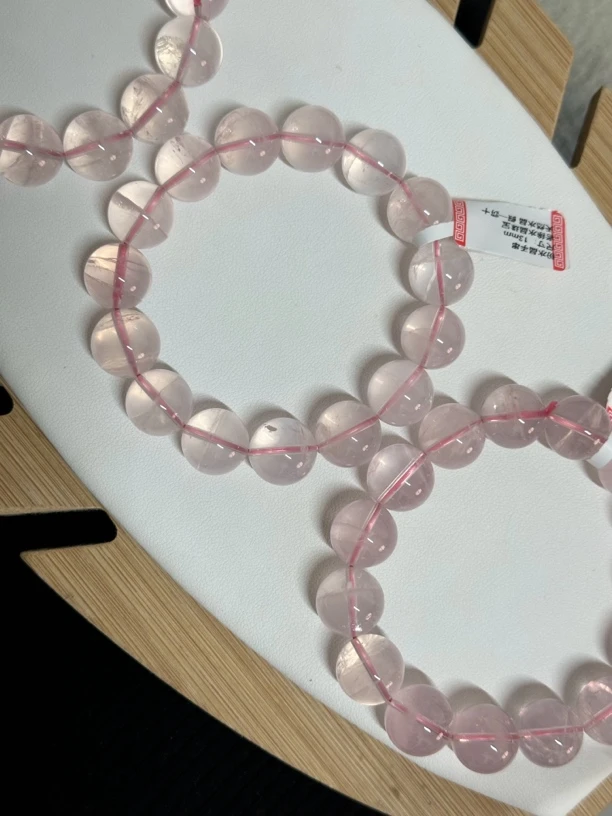 F-2天然粉水晶手串星光粉马粉果冻体有棉裂 /多样性发其一