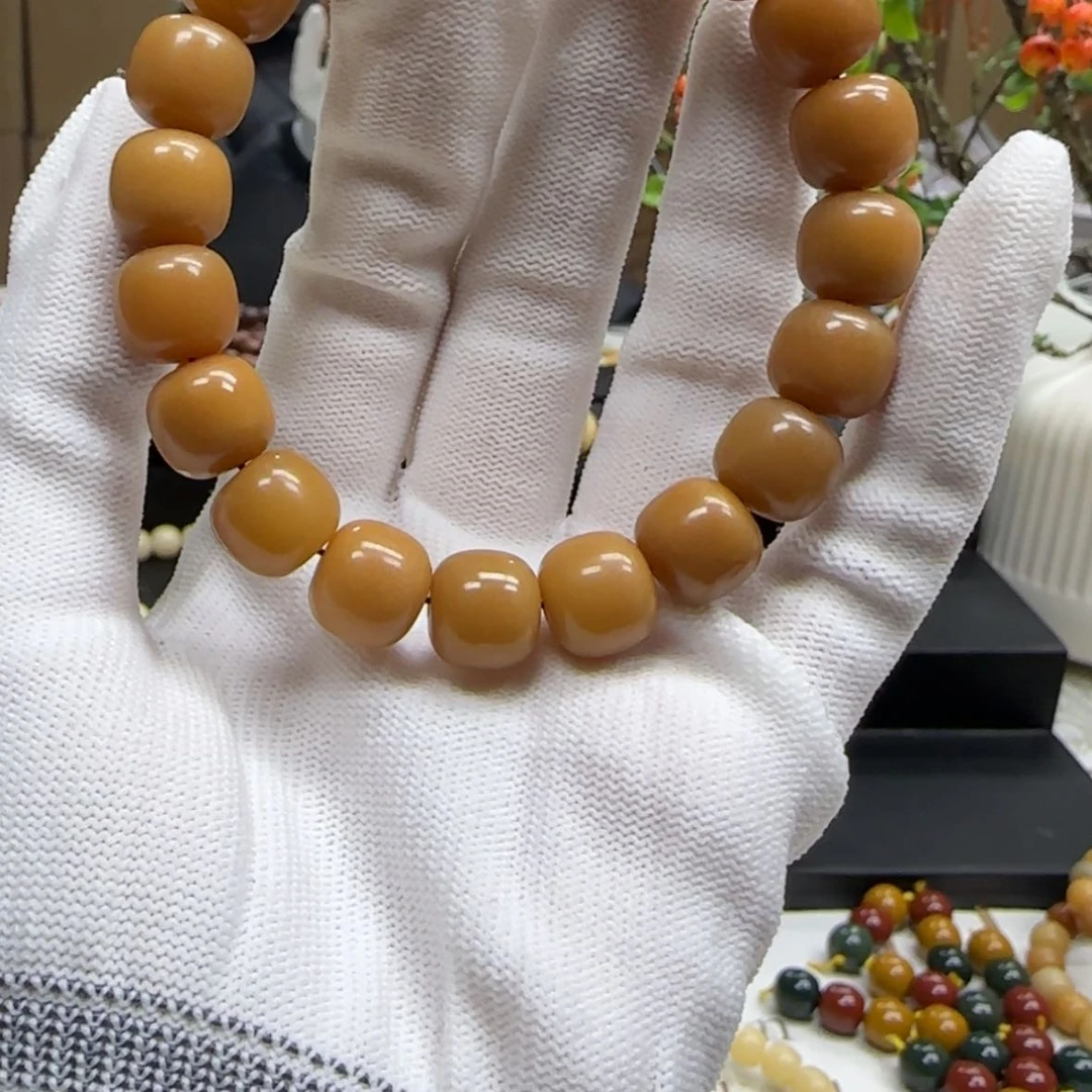 【闪购商品】菩提根/象牙果手串11*12全品8年