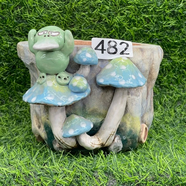 白狐花盆，内口13高11左右，手工花盆，麦饭石材质，透气好，做工精美