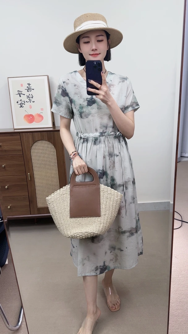 3122夏季冰凉洋气长款大摆时尚收腰气质a字连衣裙2024新款