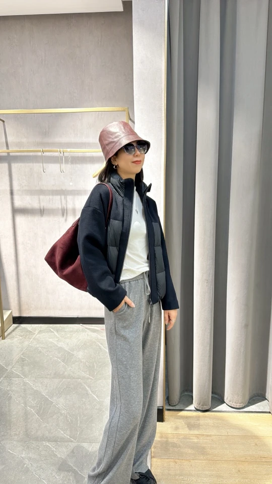 高级毛呢拼接羽绒服