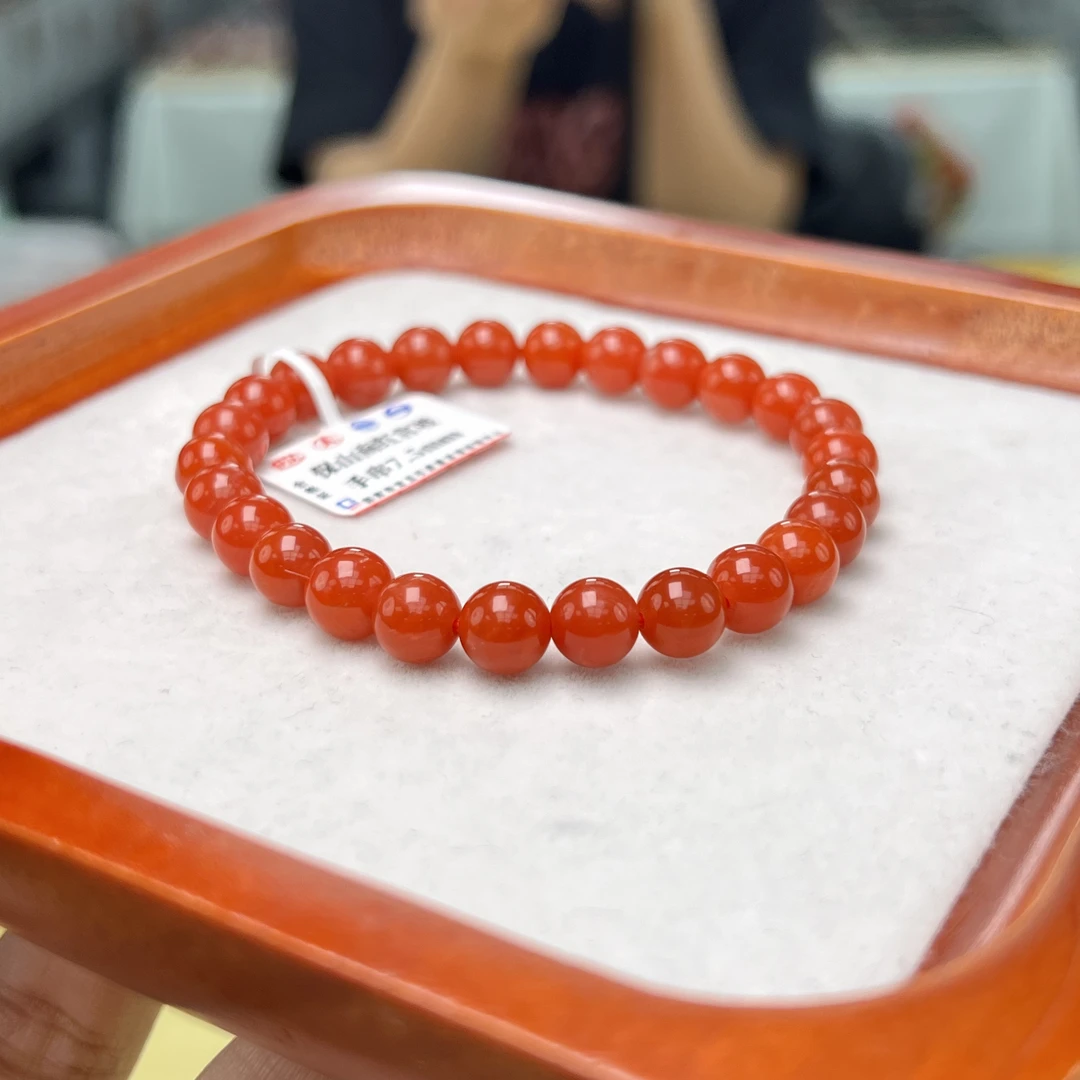 诚信经营支持年退换 保山官坡南红手串辣椒红7mm多样性发一