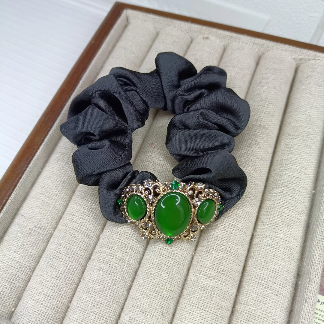 【YINYAO】原单设计五瓣花串珠韩国布艺简约发圈0022