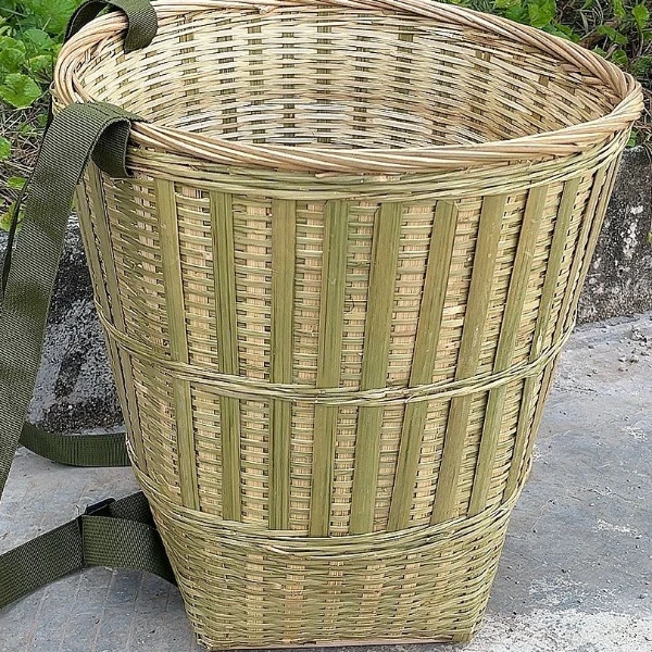 加厚加固竹编背篓竹青纯手工编织方便外出采摘农村编织椭圆形背筐