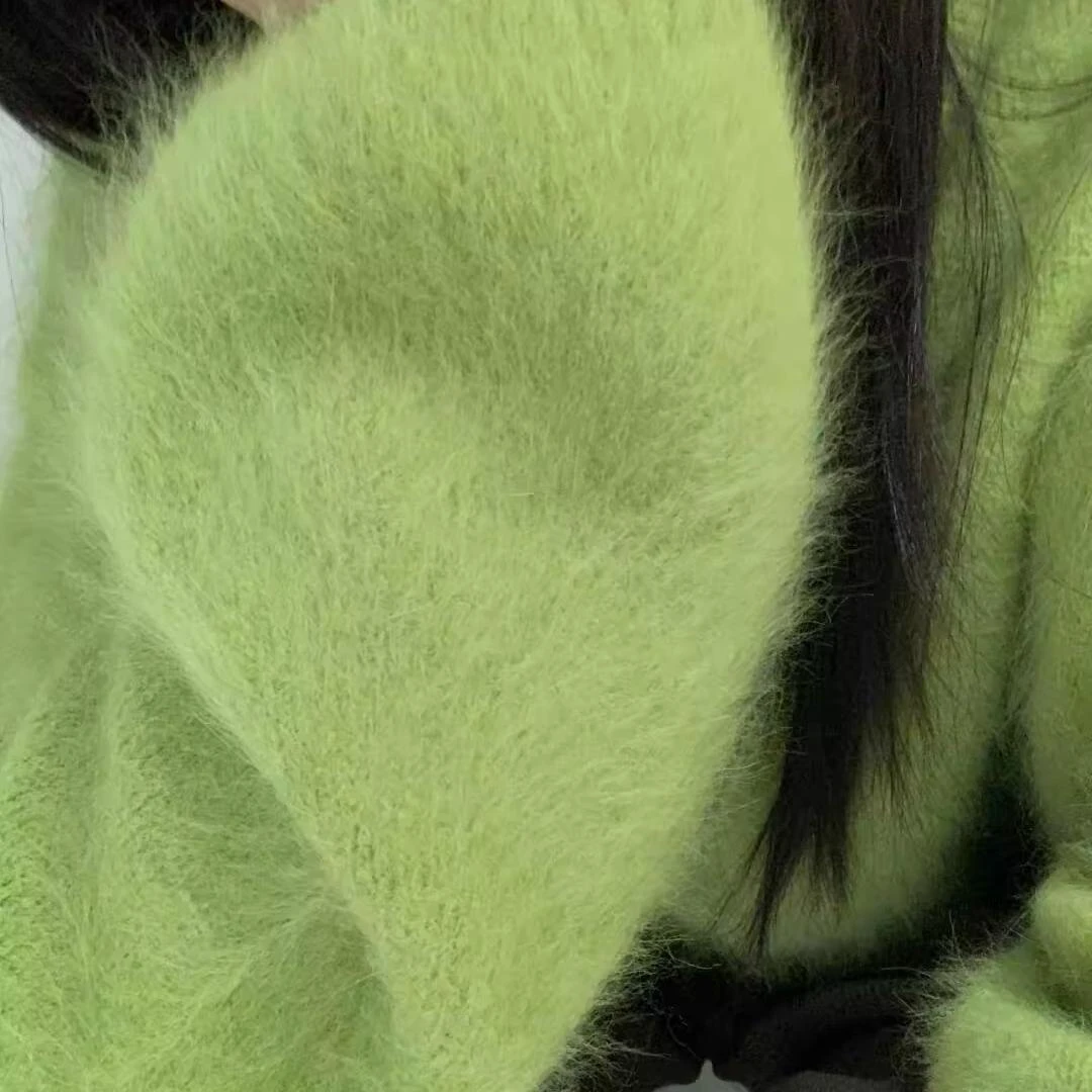 慵懒风绿色显白长袖毛衣女2024秋冬新款宽松套头软糯内搭别致上衣