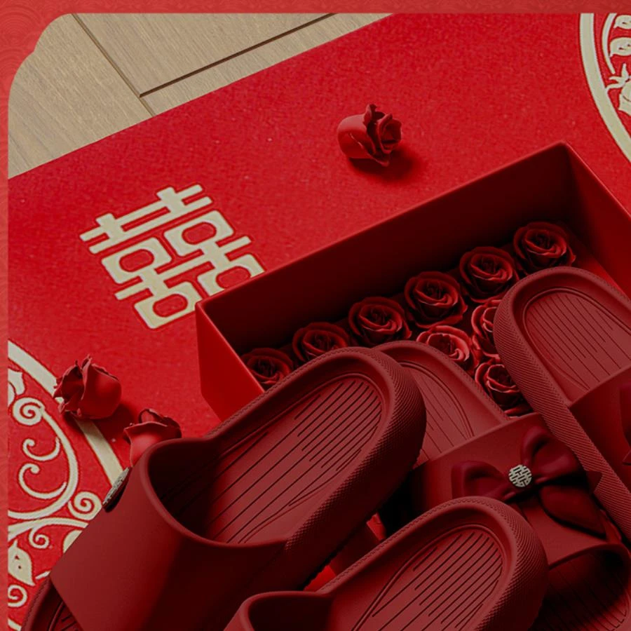 买一送一红色拖鞋结婚喜庆情侣一对陪嫁晨袍新娘新婚洗