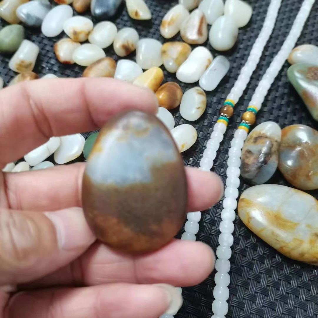 新疆和田原石奇石把件挂件