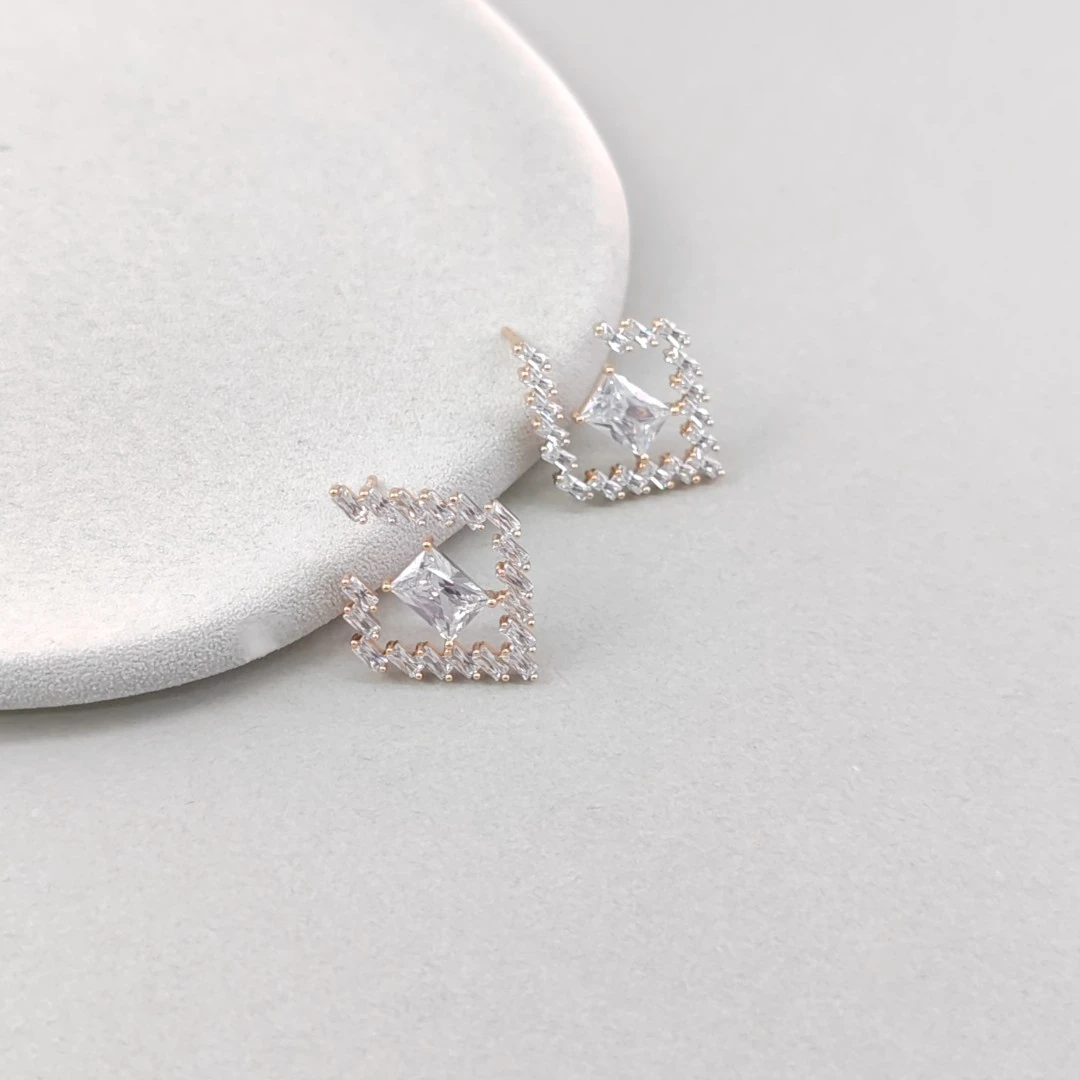 XUPING/旭平首饰 合金合成锆石耳饰 新年百搭时尚 GDX X000710817