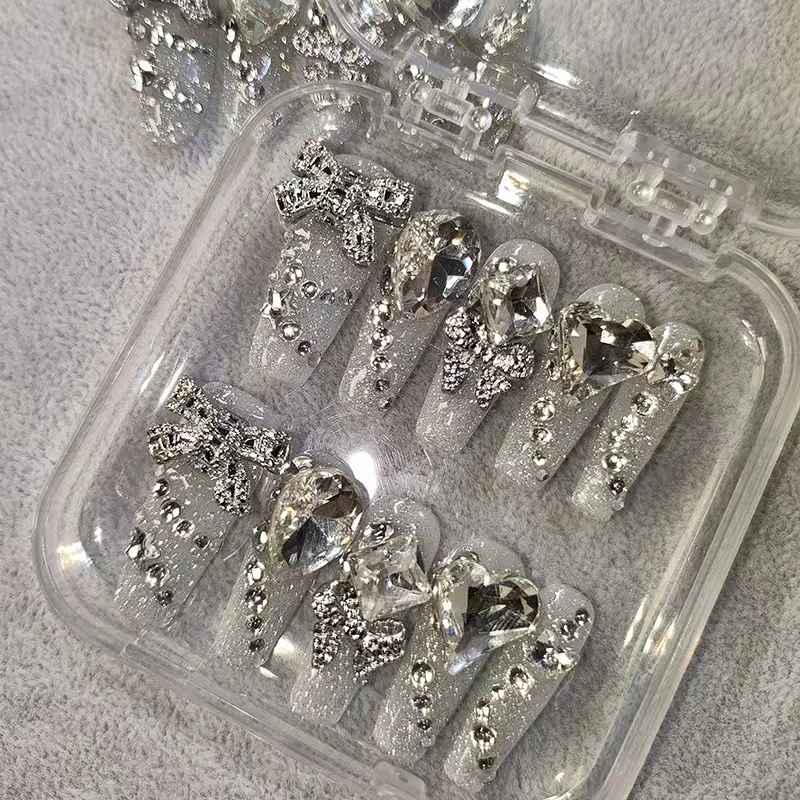 高货（NO退no换）满锆＋流麻设计款穿戴甲（送工具包）