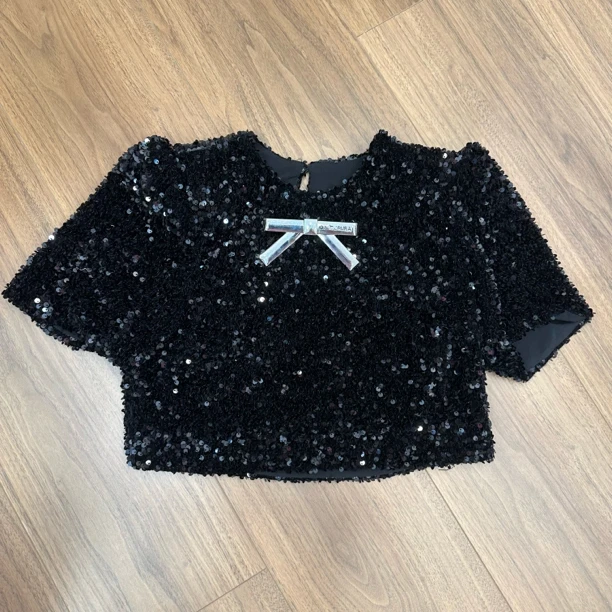 南油小挑剔女神时尚洋气俏皮高腰亮片圆领短袖短款上衣款网红重工