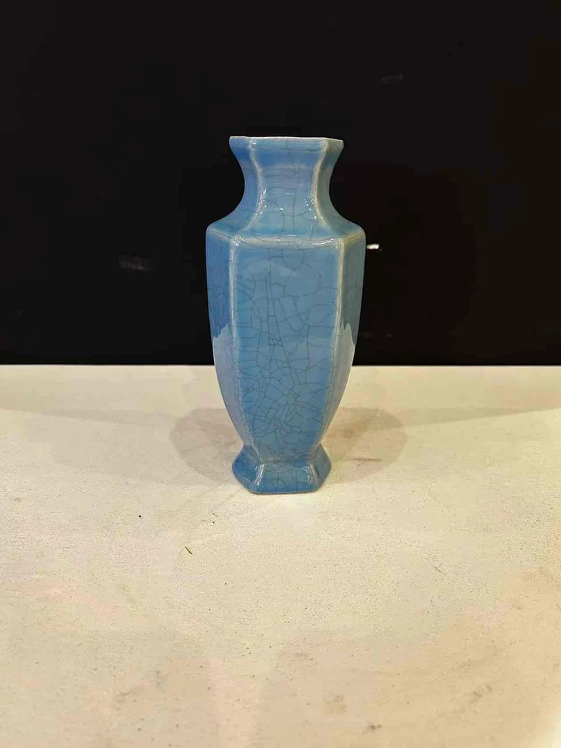 H30当代陶瓷工艺品花瓶瓷瓶