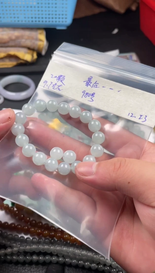 【闪购商品】定制翡翠未镶嵌珠串