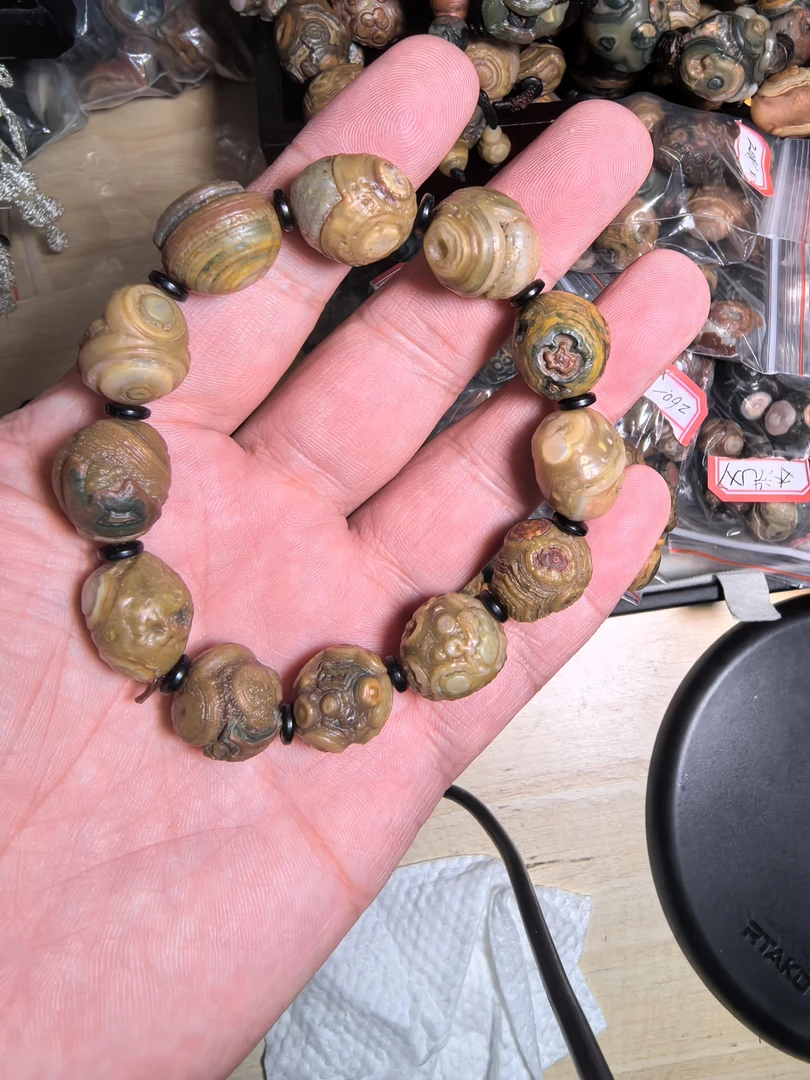 蒙古眼睛石/奇石