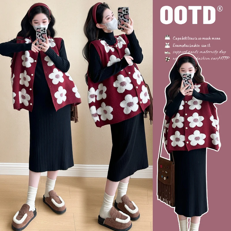 孕妇开扣钉珠爱心马甲＋秋冬半高领打底连衣裙网红洋气时尚外穿