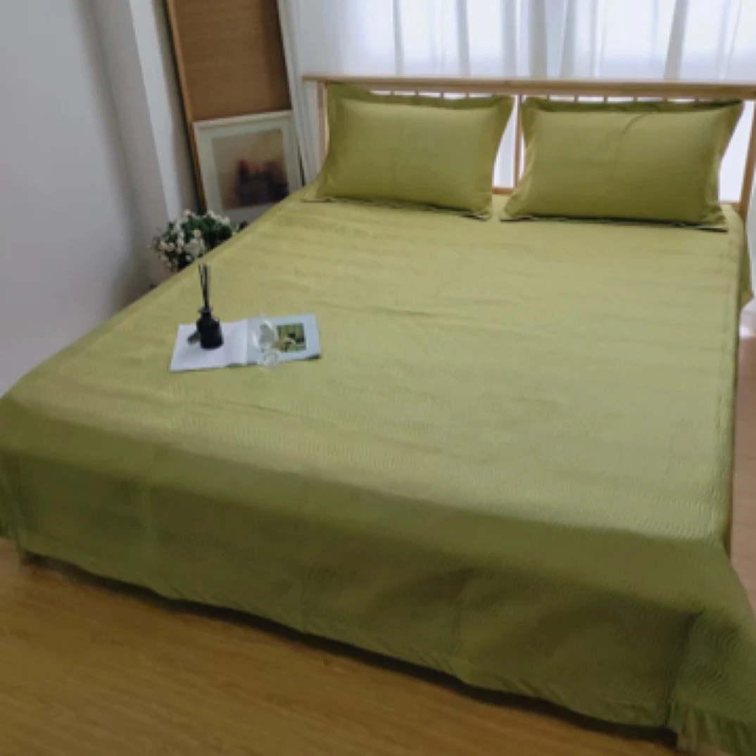 巨贵！巨好！奢丽剪绣烧花床盖三件套245*250微瑕疵～7184