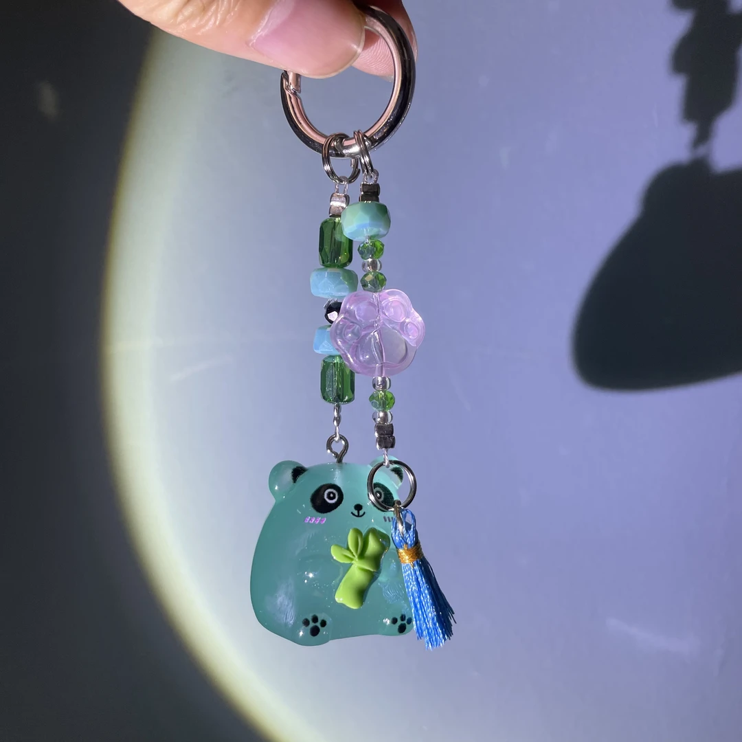 编织夜光熊猫手机坠C973