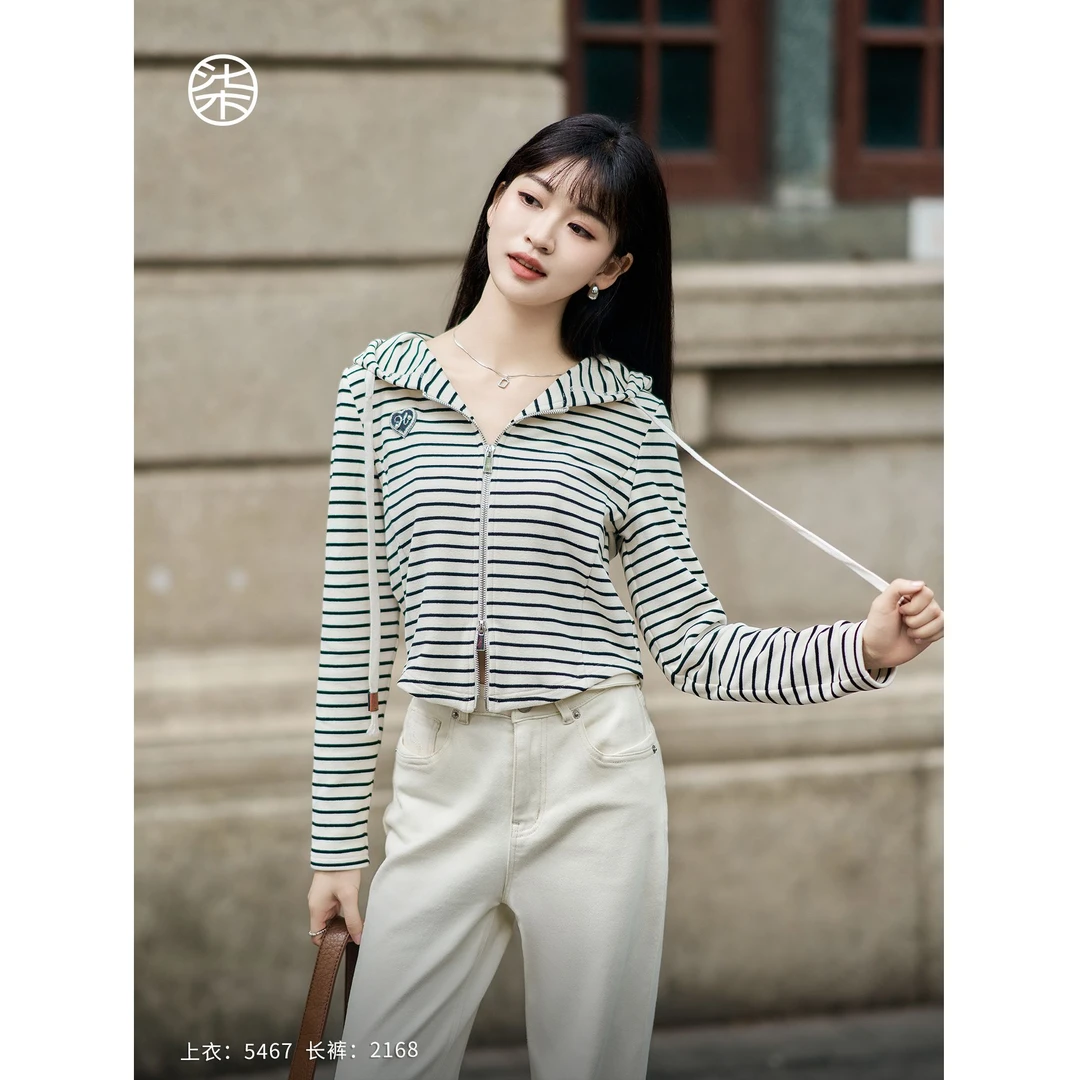 【柒量一裁】5467小个子软糯德莱绒双面条纹上衣女连帽短款长袖外套