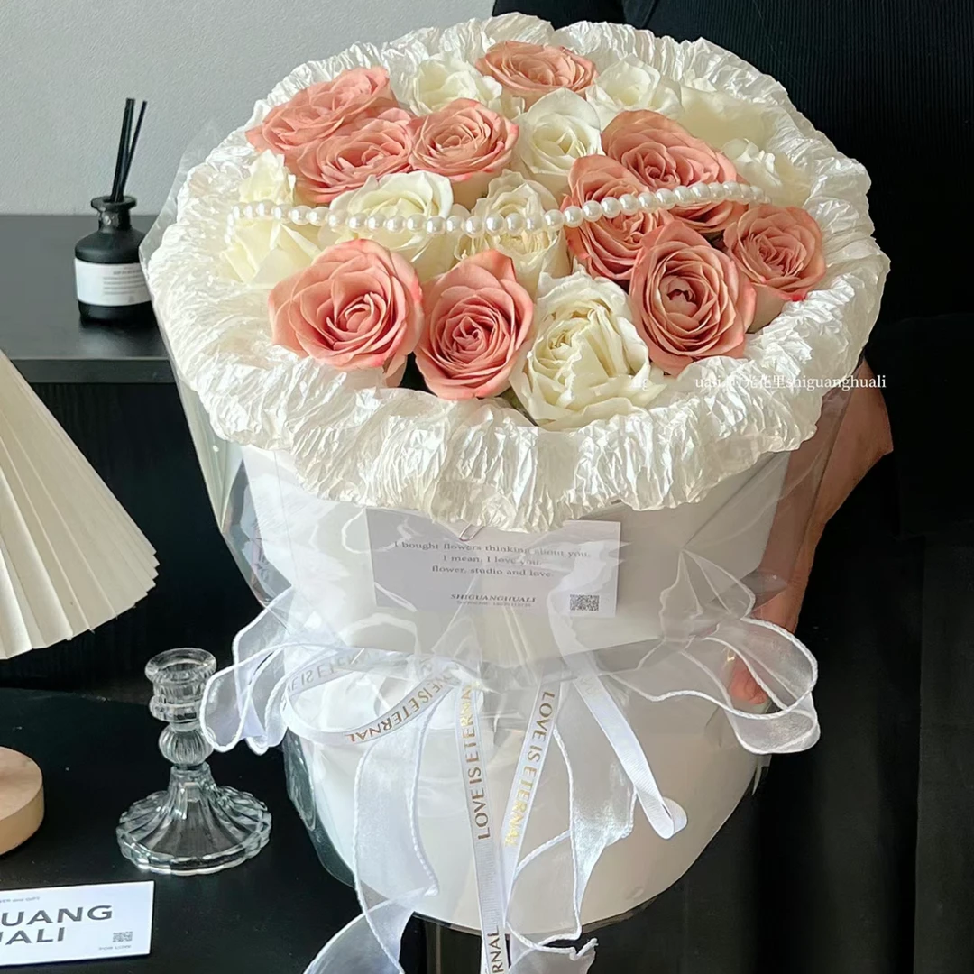 【目及皆是你】卡布奇诺玫瑰混搭白玫瑰花小香风花束生日花礼送闺蜜生日礼物鲜花束花店送花上门