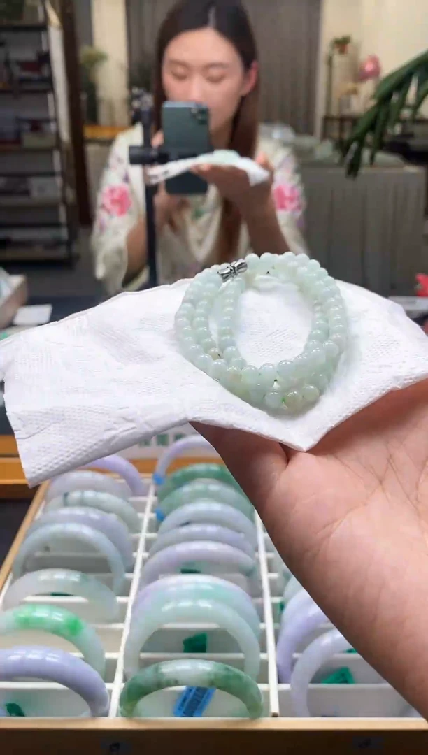 【闪购商品】翡翠手链未镶嵌228