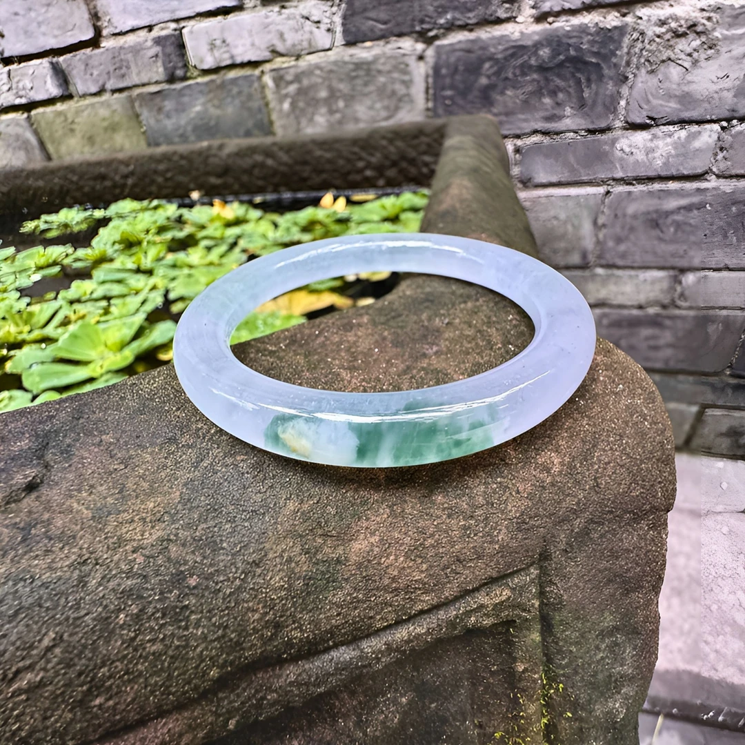 【清】高冰飘花老手镯圈口55.5条粗9.1