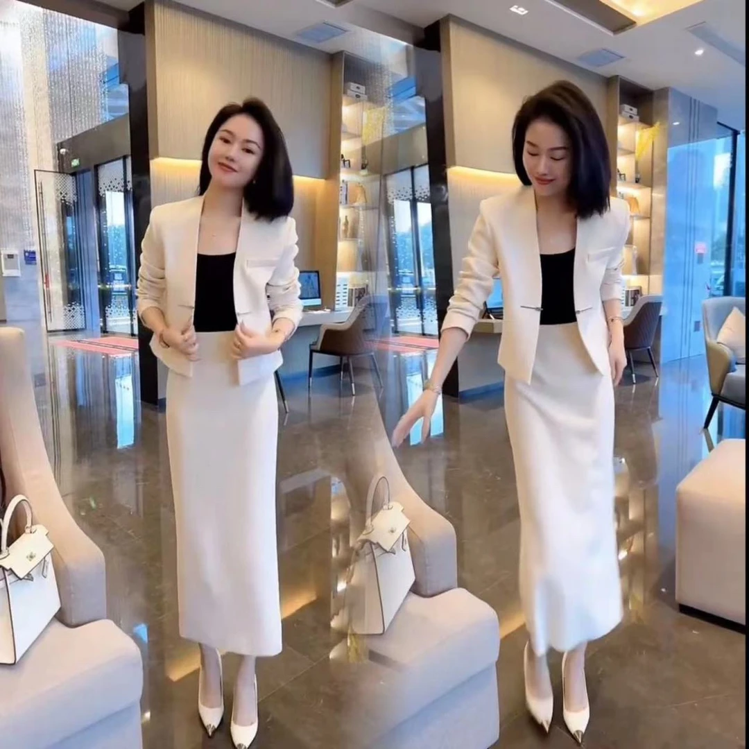 2024年早春网红时髦高级感洋气百搭气质优雅简约外套半身裙套装女
