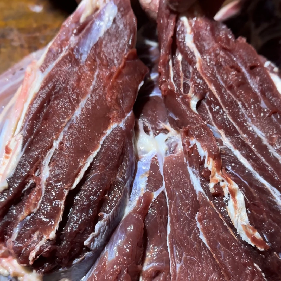 唐委员现宰放养土黄牛肉顺丰包邮