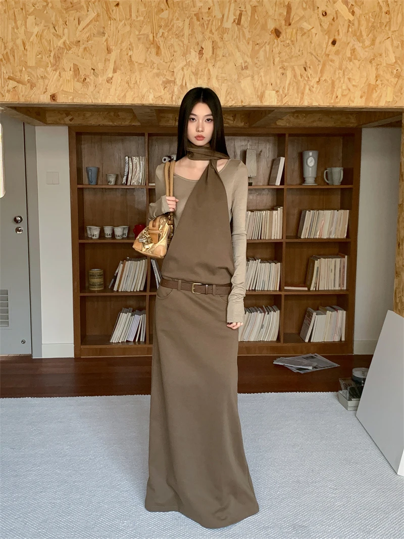 假两件拼接撞色长袖连衣裙女秋废土风小众设计高级感收腰直筒长裙