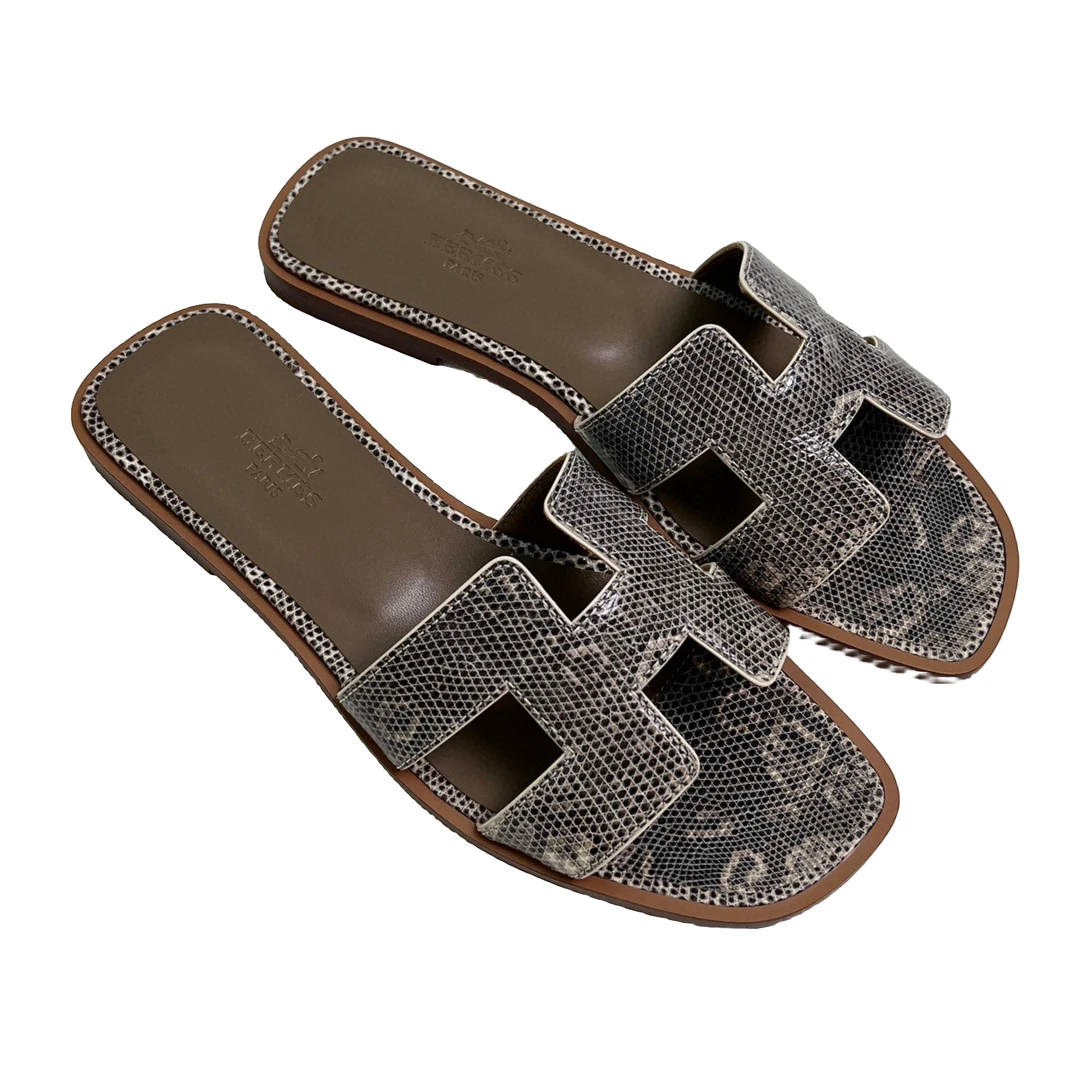 全新未使用 Hermes/爱马仕 爱马仕 女士气泡绿灰色皮质平底H拖鞋