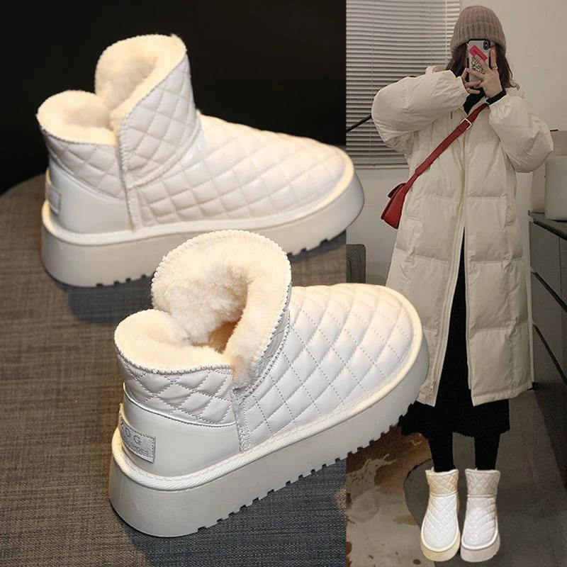 洋气厚底雪地靴女2024年秋冬季网红爆款防滑耐磨百搭时尚增高短靴